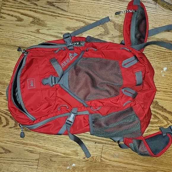 REI Accessories Rei Kids Backpack Red Excellent Condition Poshmark
